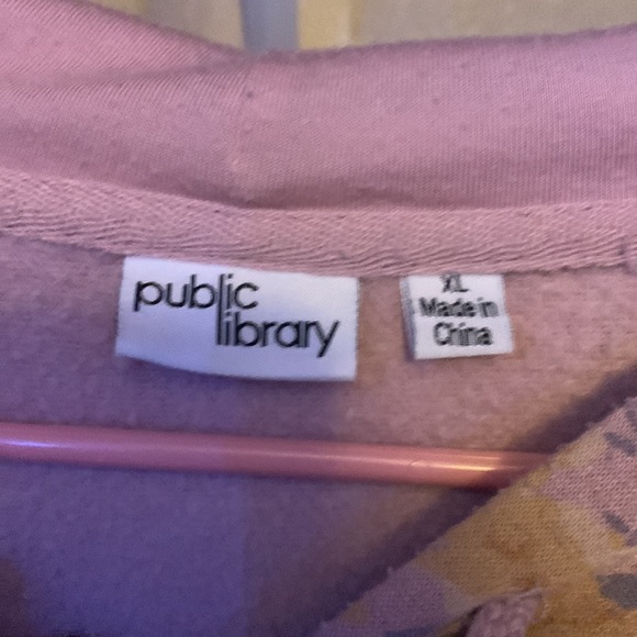 Womens XL NASA ( the national aeronatics and space administration) - Picture 2 of 2